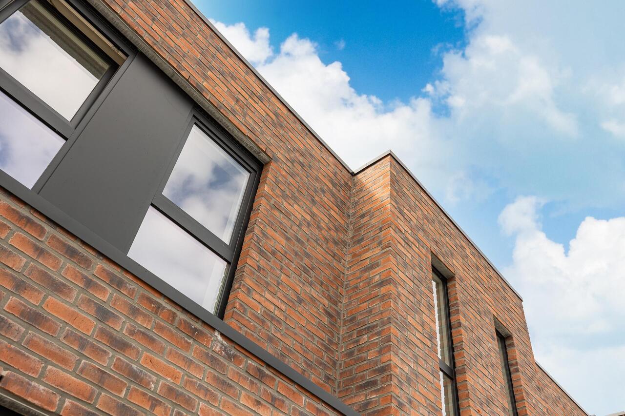 woning met tuin, tuinberging, autostaanplaats en carport