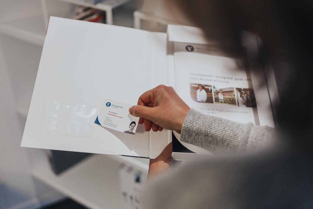 Vansweevelt makelaars in vastgoedkantoor te Turnhout