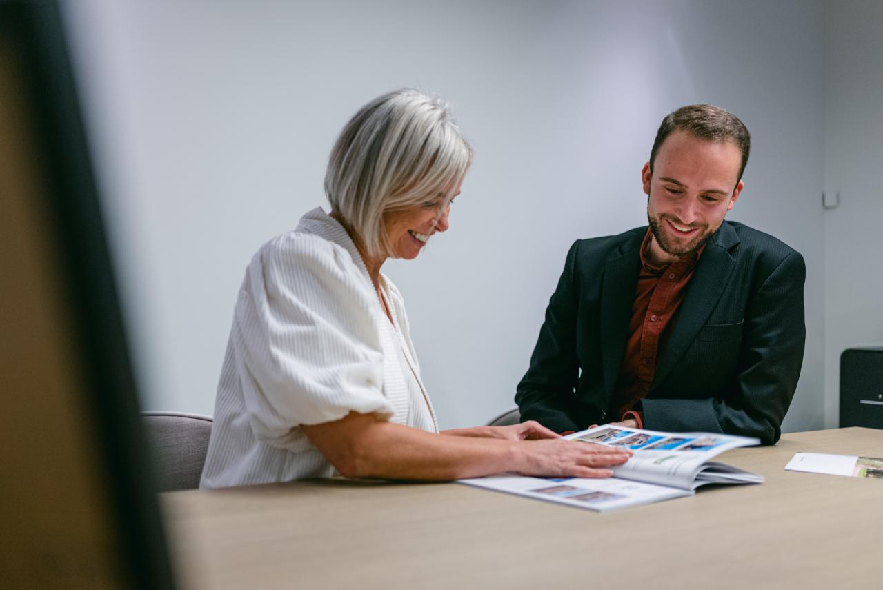 Vansweevelt Vastgoed | Zorgeloos uw woning verhuren 