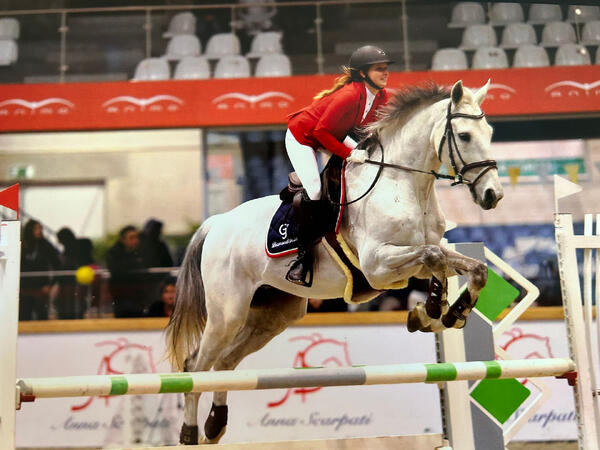 Morgane Schoofs vastgoedadviseur verkoop Vansweevelt Vastgoed