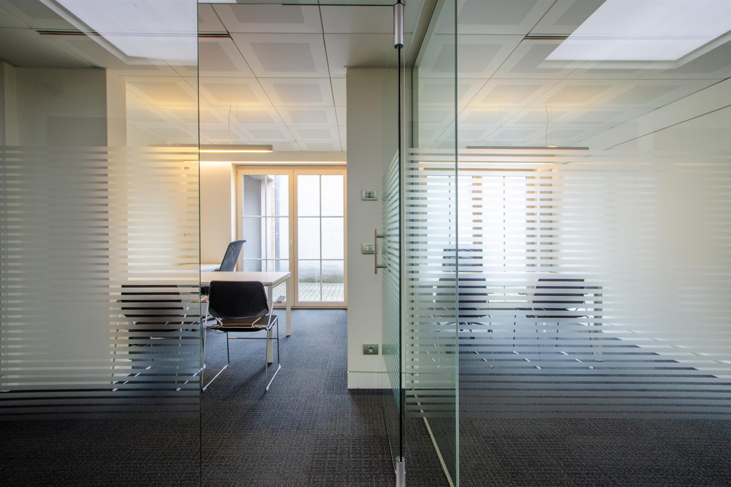 te koop commercieel oud turnhout steenweg op turnhout 16