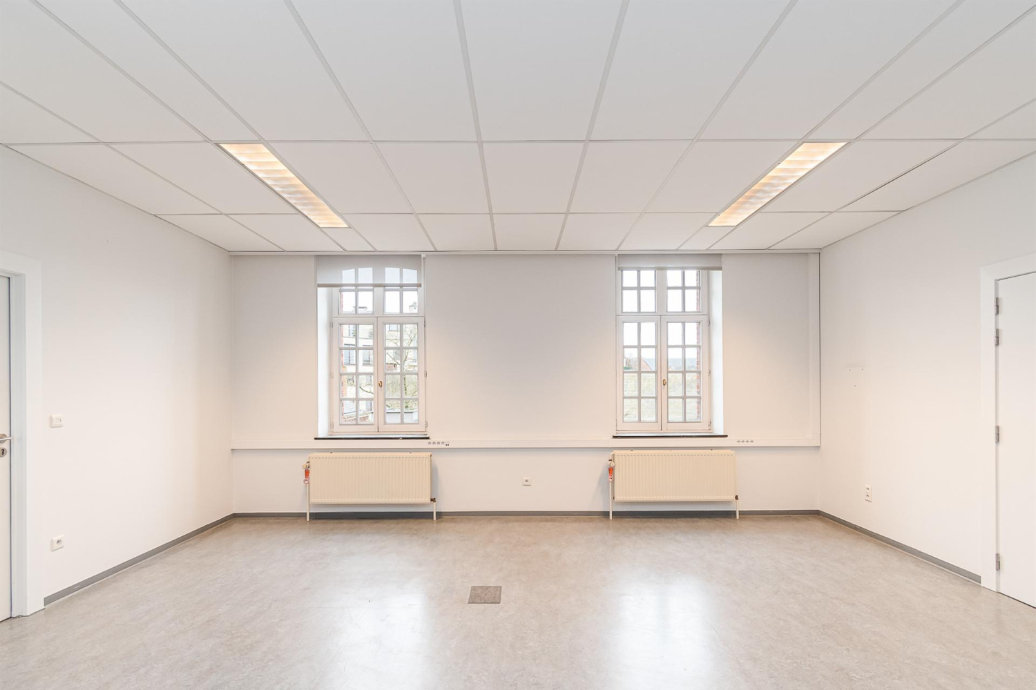 te huur kantoor turnhout patersstraat 100 5303212