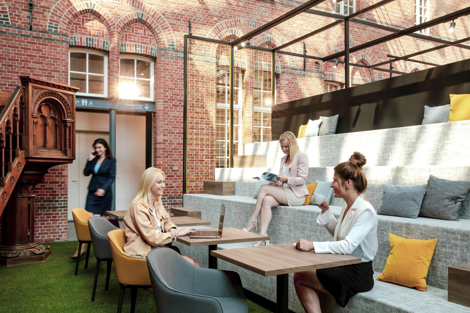 te huur kantoor turnhout patersstraat 100