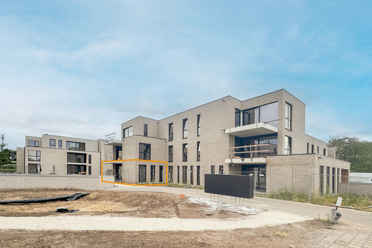 te koop commercieel ravels kerkstraat 31 d0 6 hr