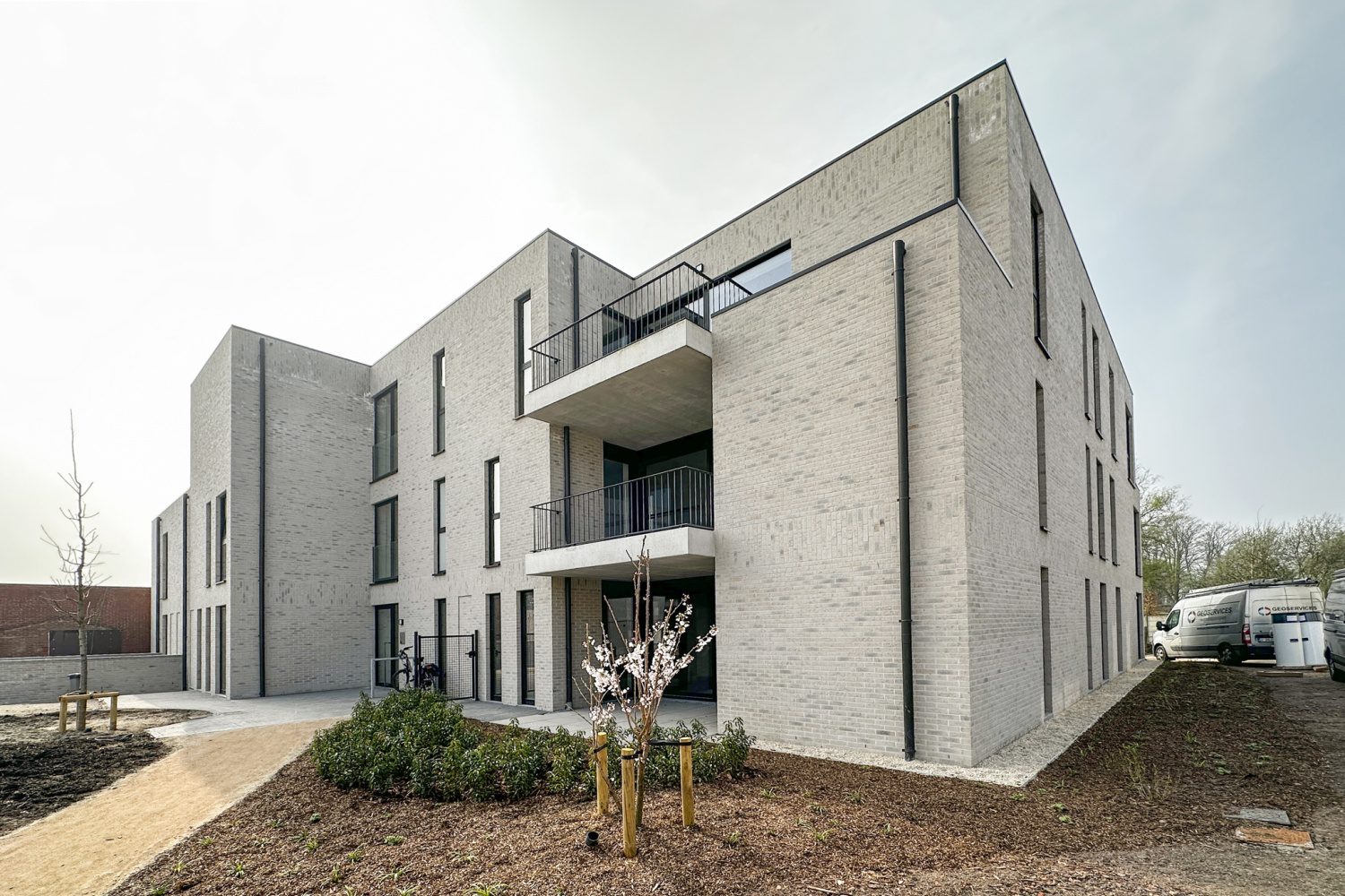 te koop commercieel ravels kerkstraat 31 d0 5 hr