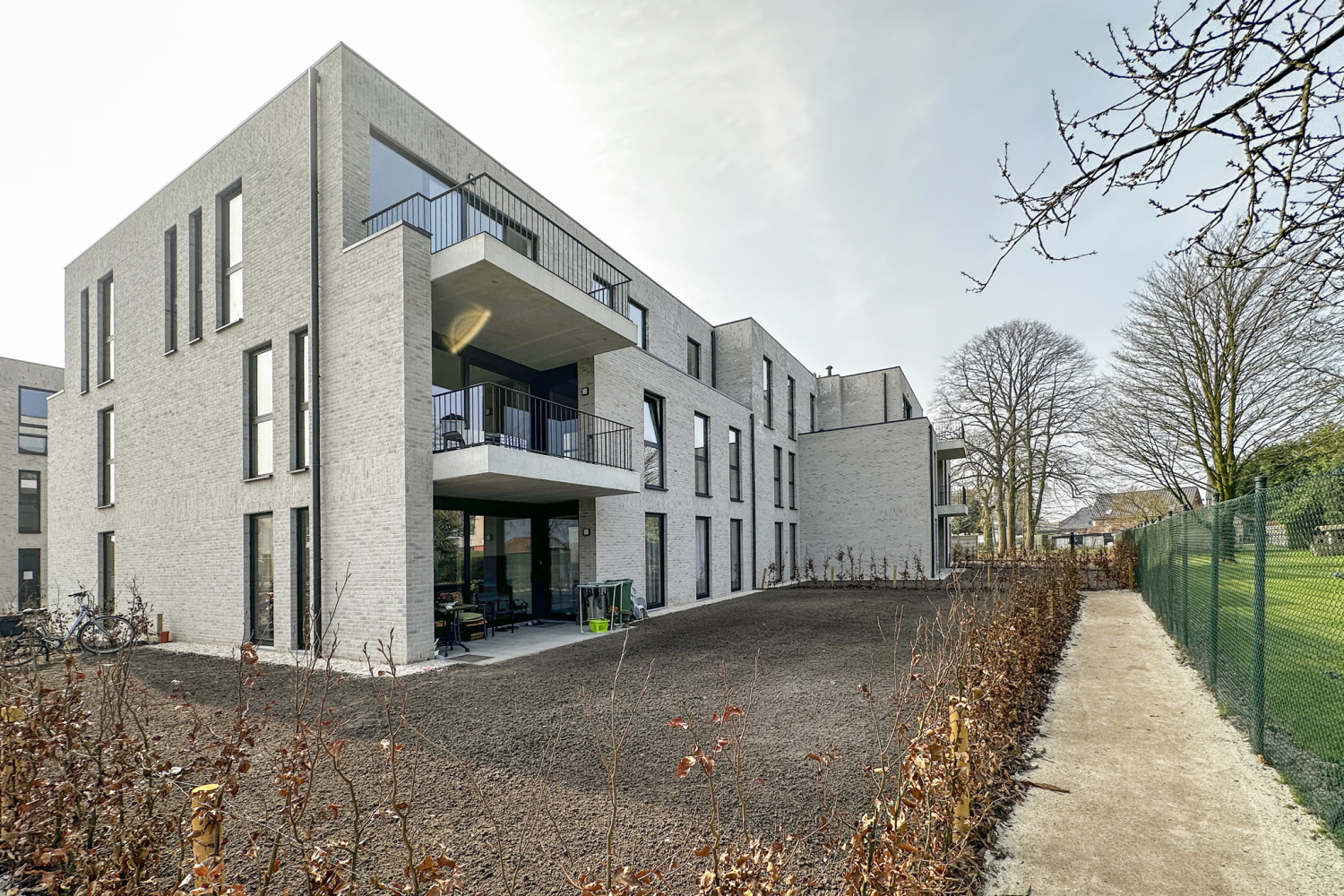 te koop commercieel ravels kerkstraat 31 d0 1 hr