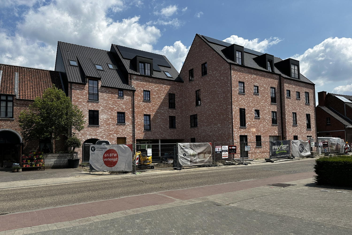 te koop appartement olen stationsstraat 24 app 22 7