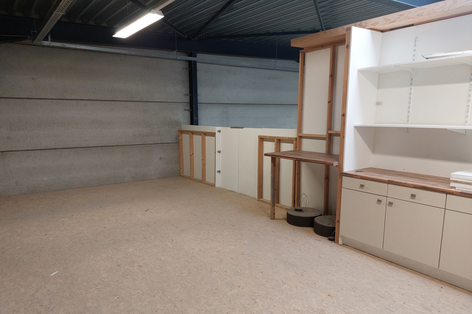 te huur industrieel merksplas industrieweg 13 1