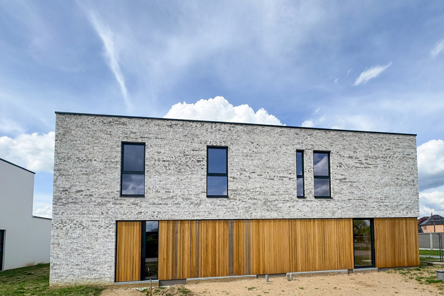 te koop huis meerhout braambessenstraat 2 3a