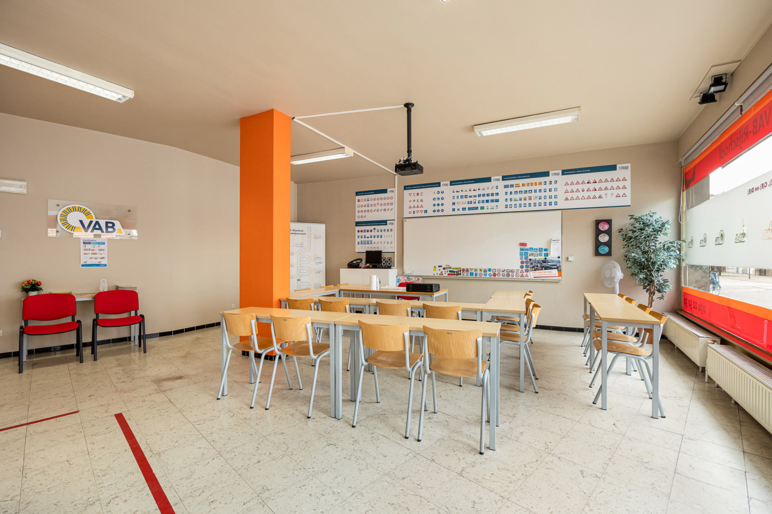 te huur commercieel turnhout patersstraat 153 p