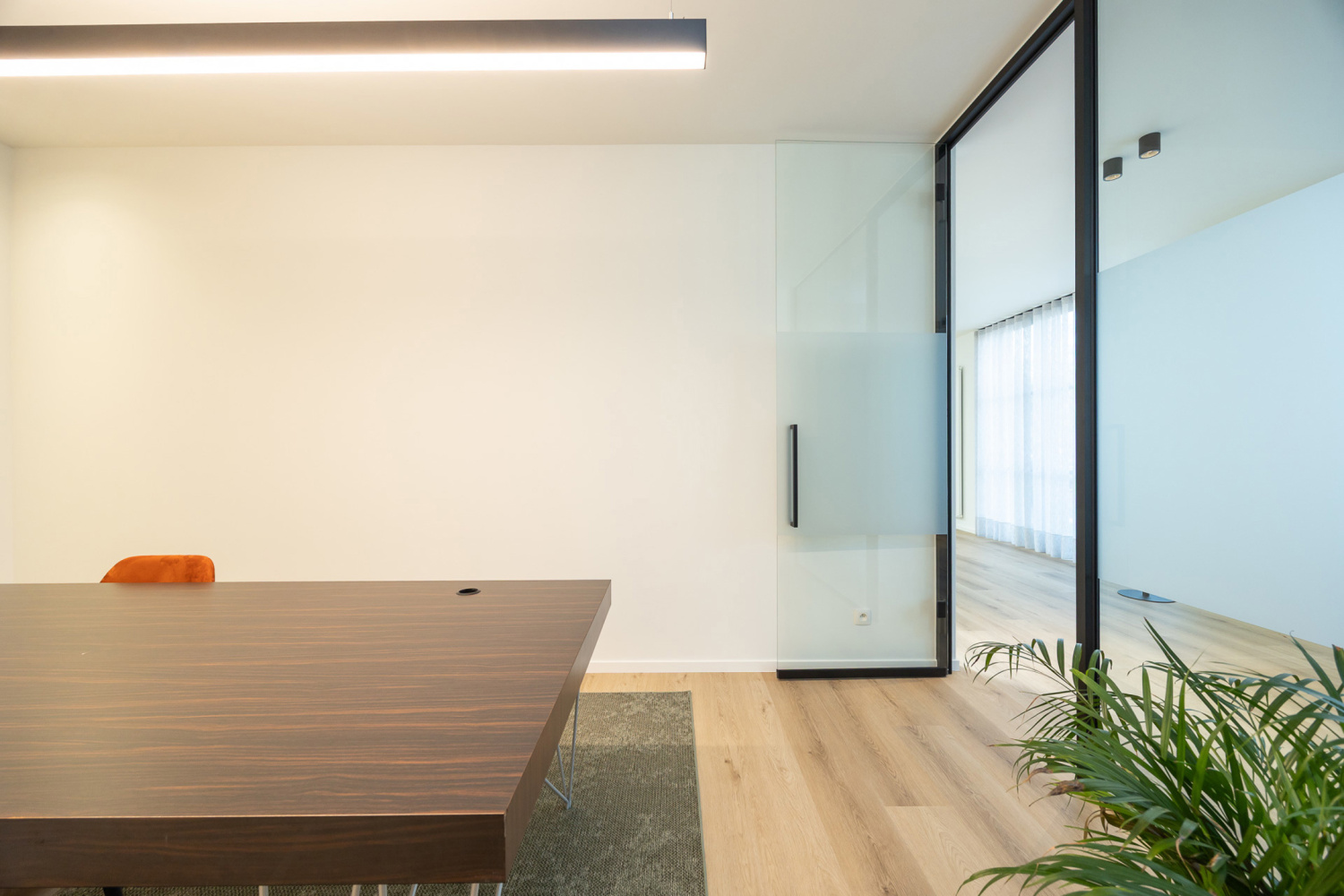 te huur kantoor turnhout steenweg op antwerpen 99 6683355