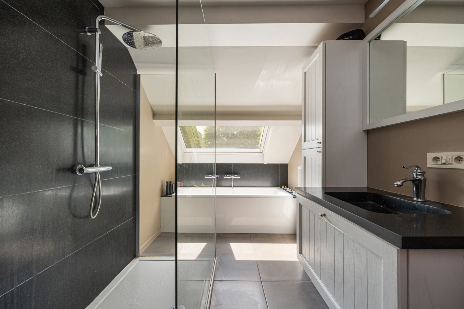 te koop commercieel turnhout lode peetersplantsoen 2