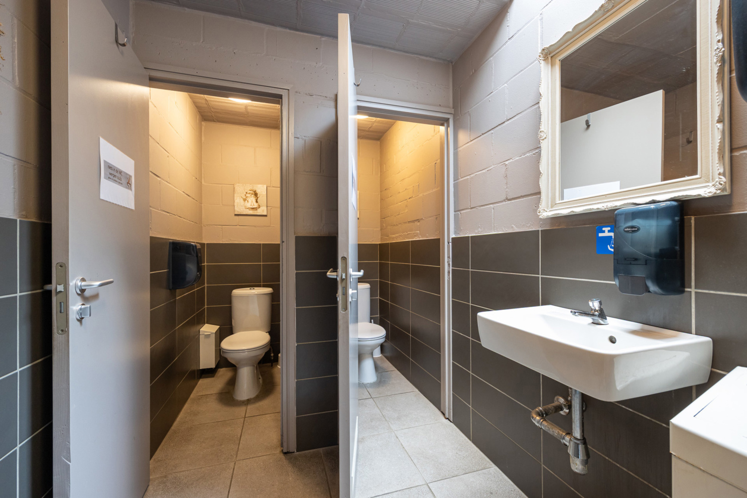 te koop commercieel turnhout lode peetersplantsoen 2