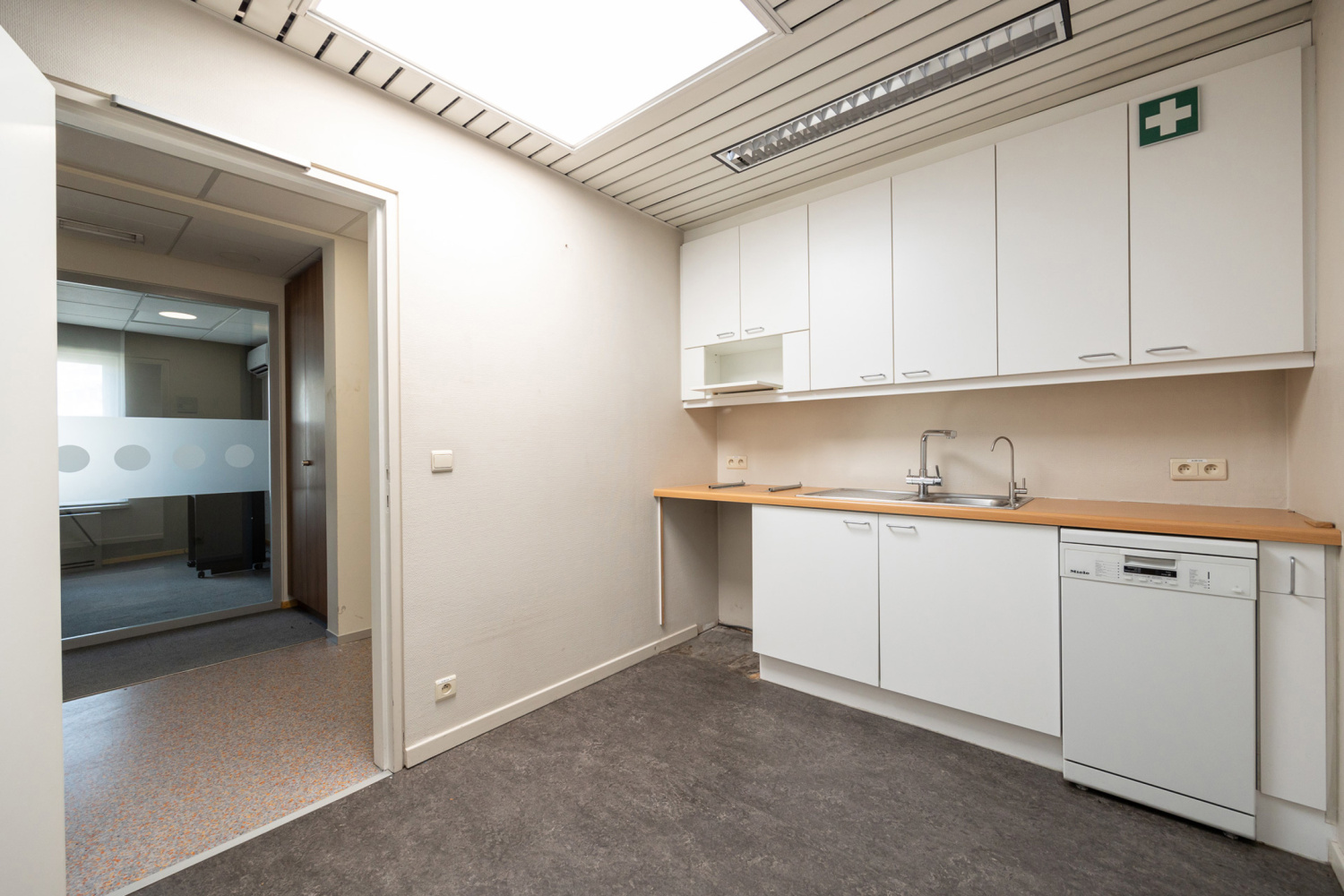 te koop kantoor oud turnhout steenweg op turnhout 39 6835106