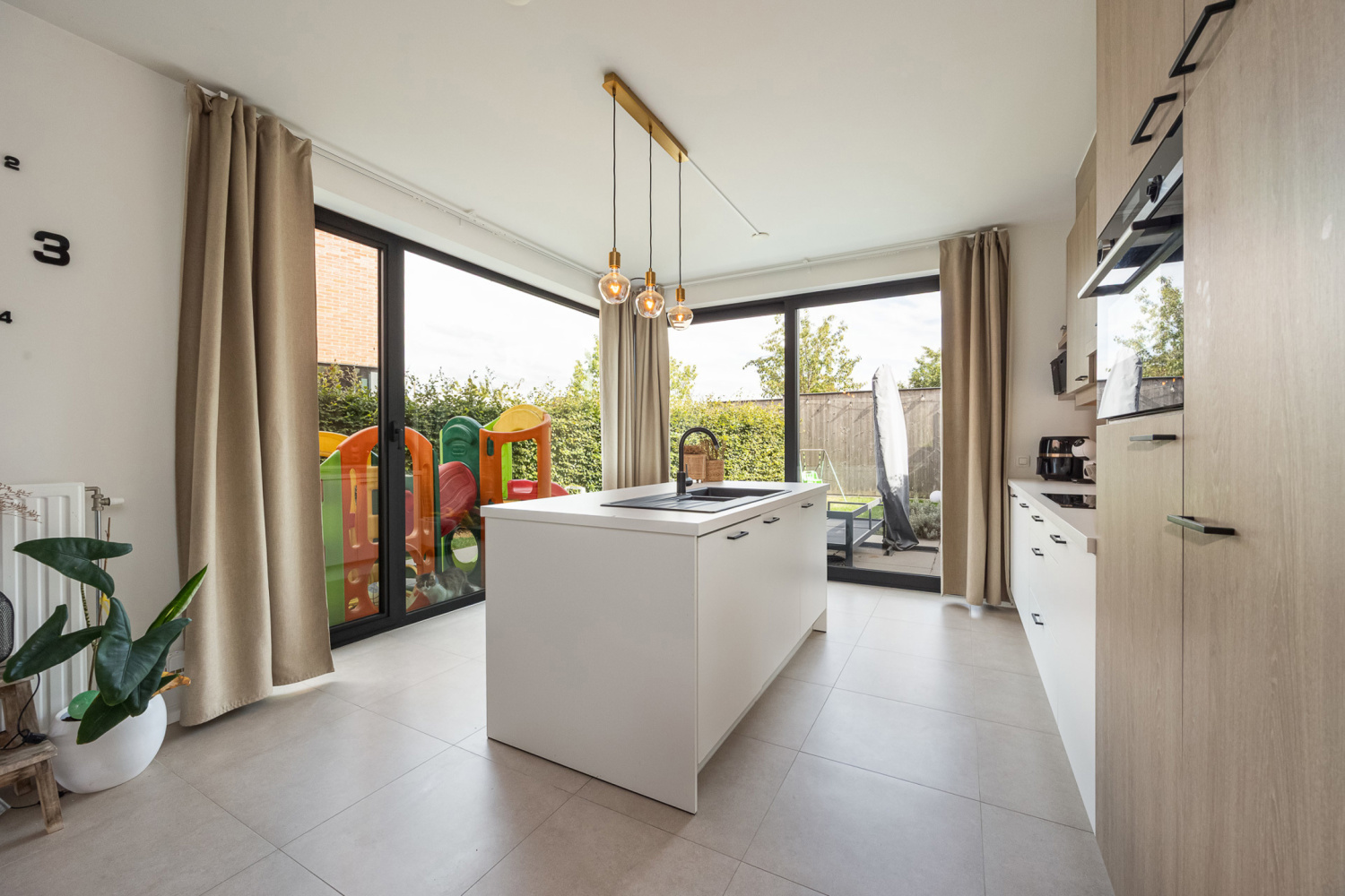 te koop huis opstal 8a