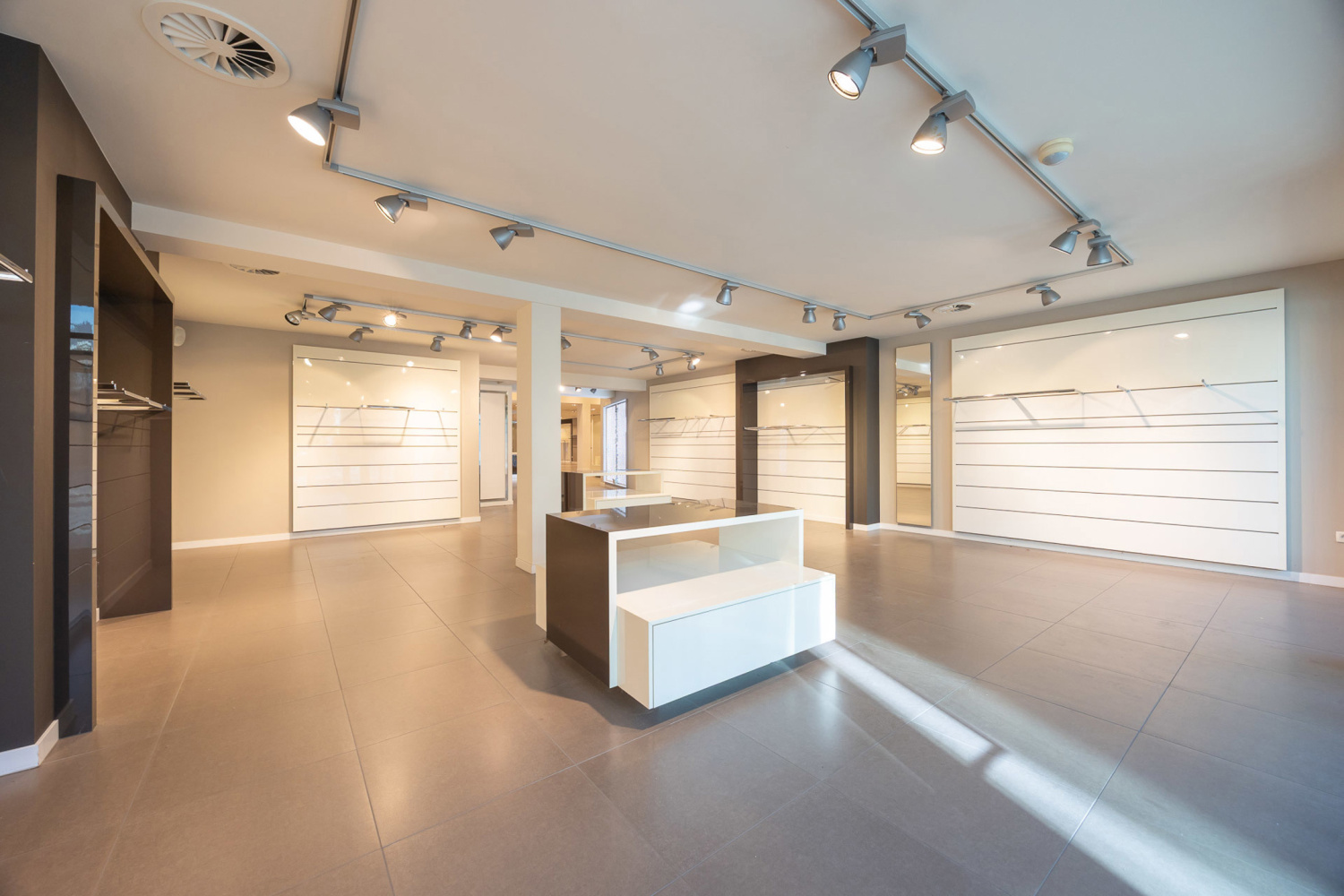 te koop commercieel herentals zandstraat 52