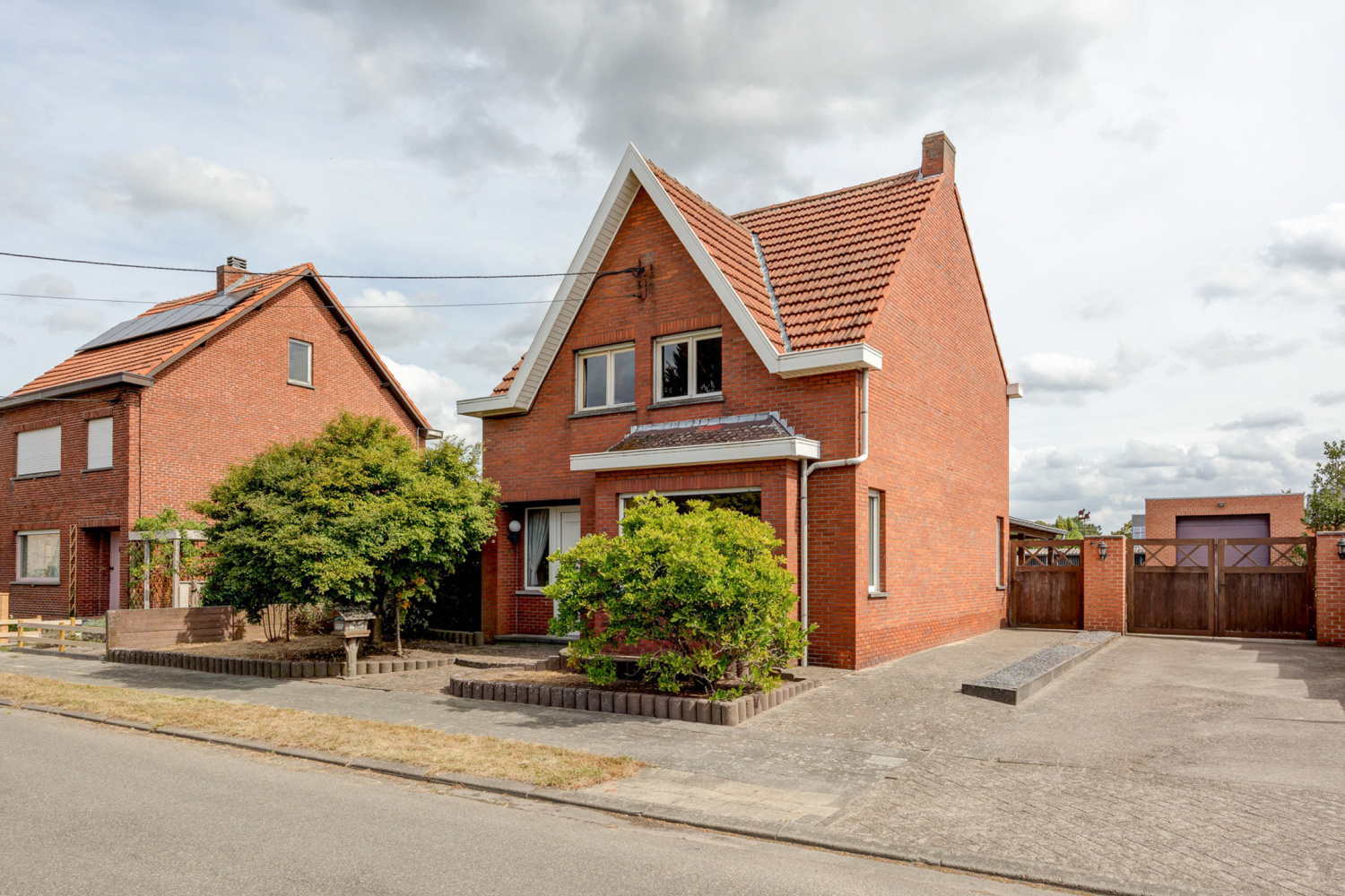 te koop huis dessel almenstraat 12