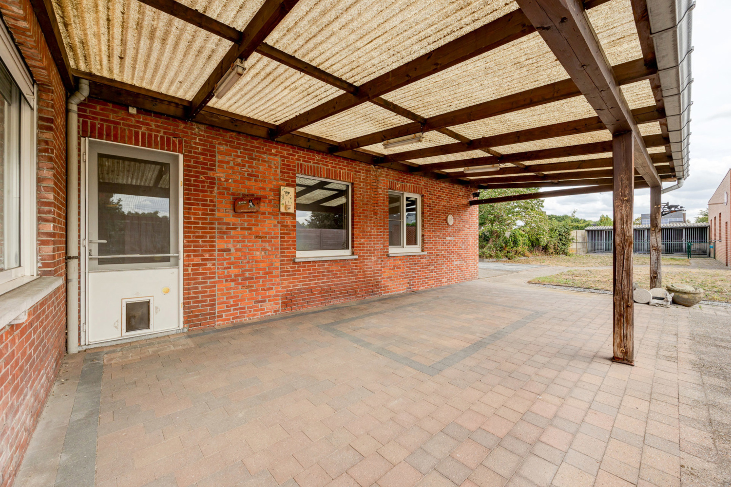 te koop huis dessel almenstraat 12