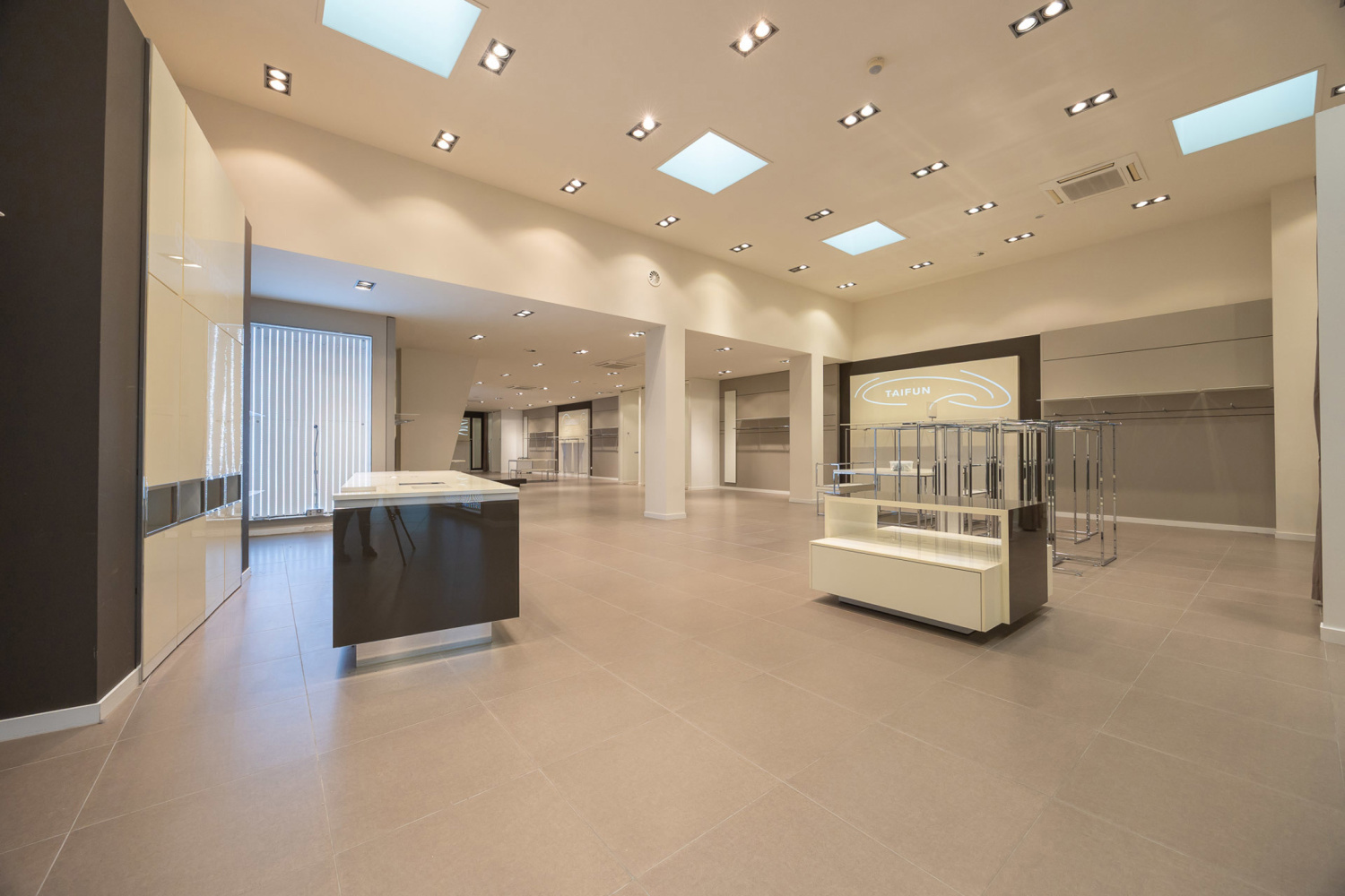 te huur commercieel herentals zandstraat 52 7119119