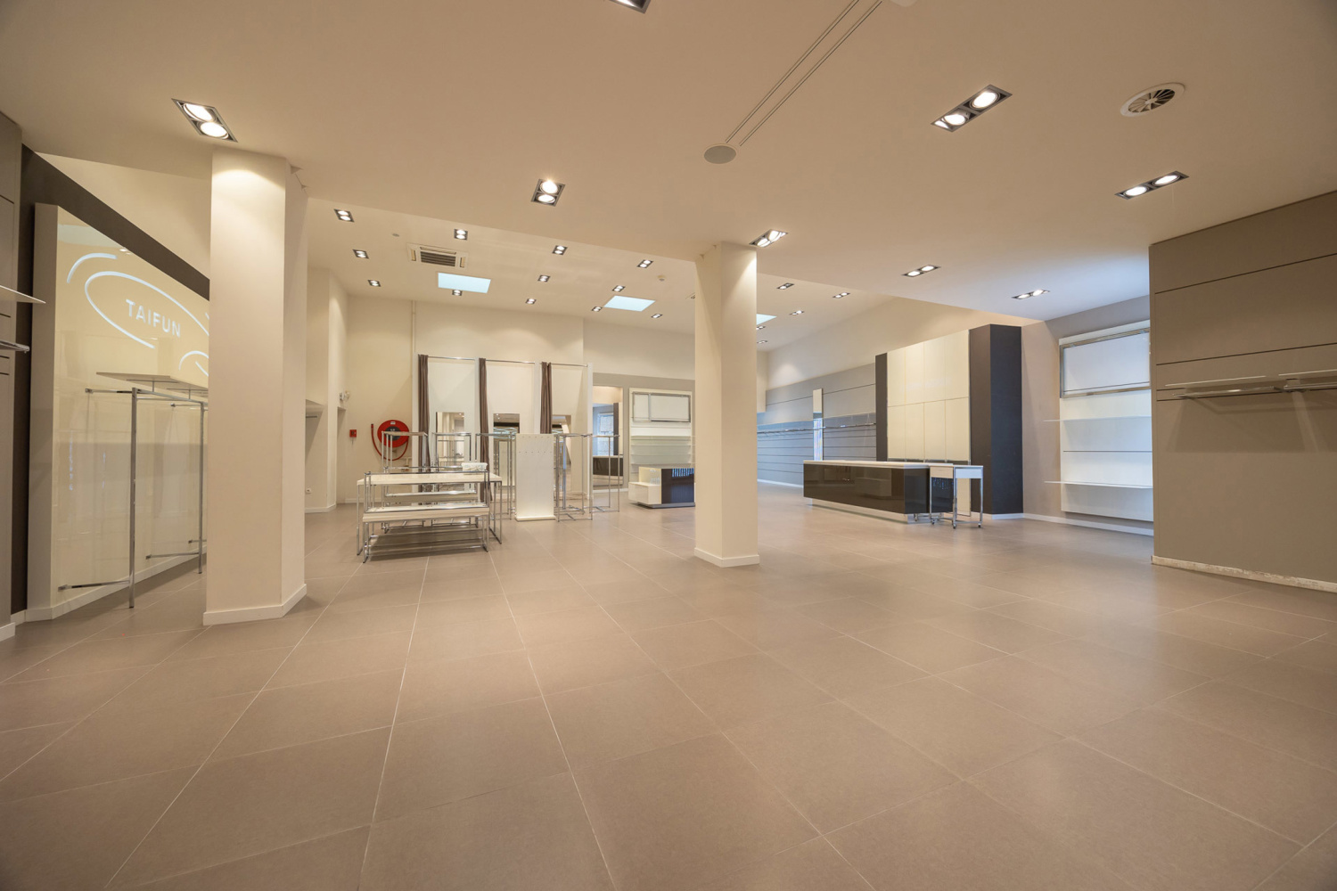 te huur commercieel herentals zandstraat 52 7119119