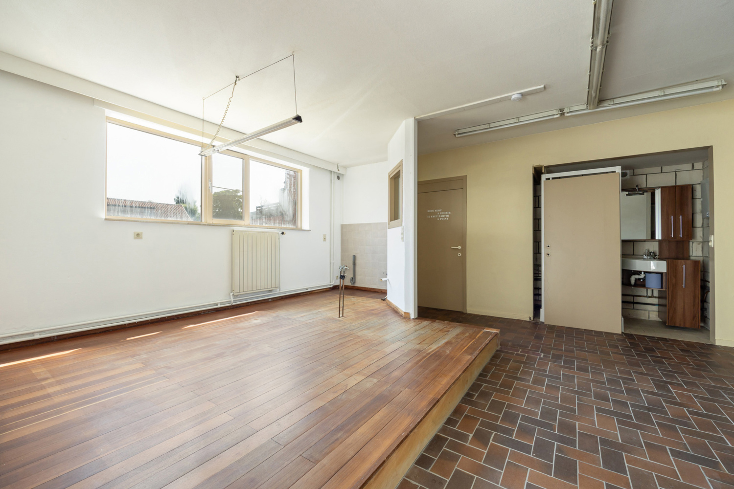 te koop commercieel turnhout apostoliekenstraat 3