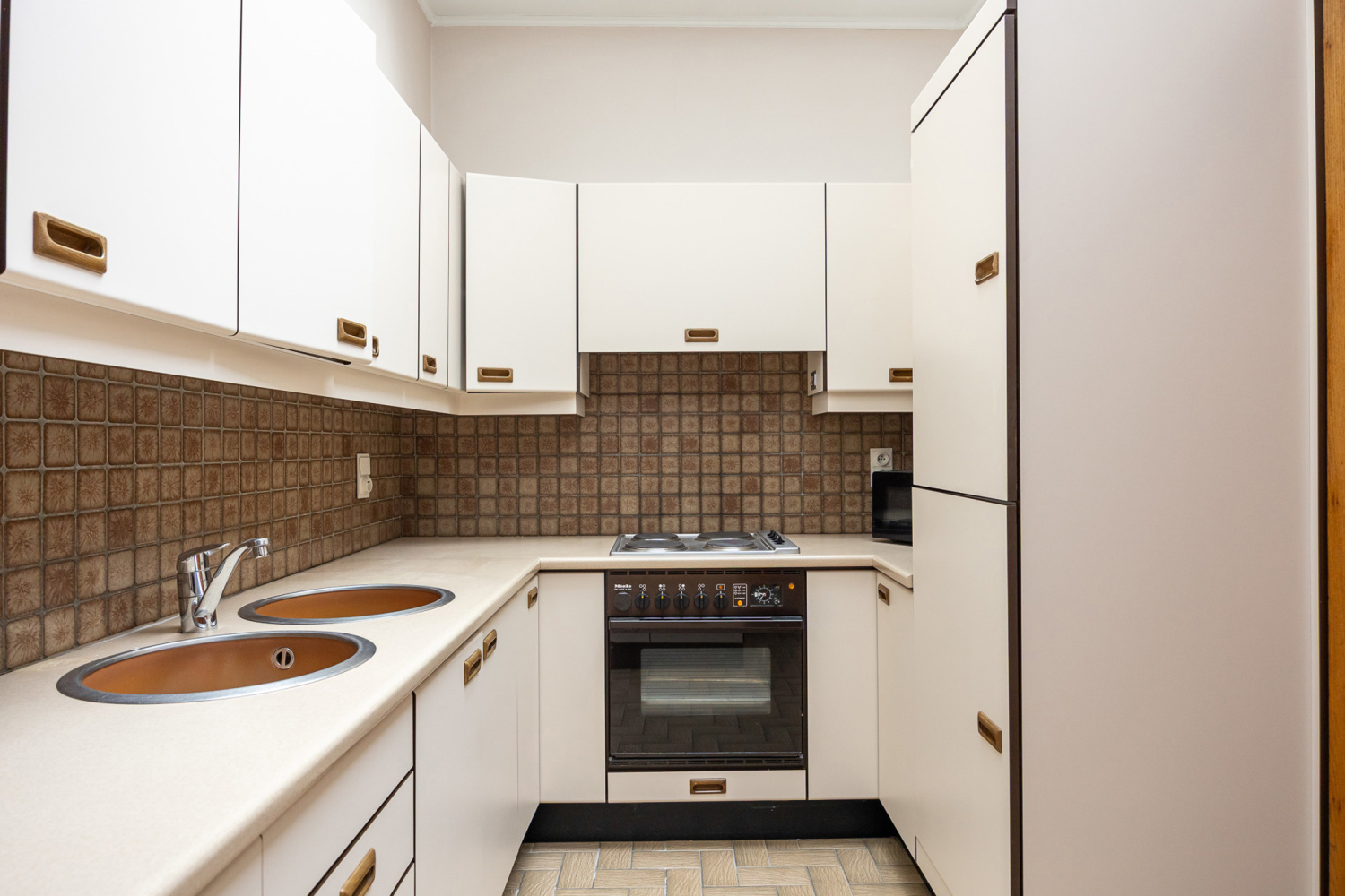 te koop huis geel dr van de perrestraat 252 7258311