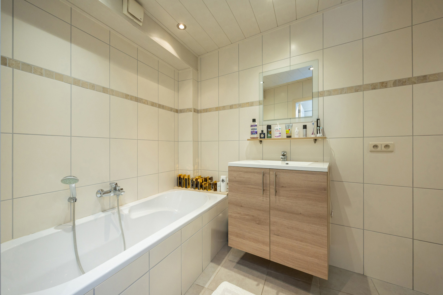 te koop appartement arendonk de valken 24 1