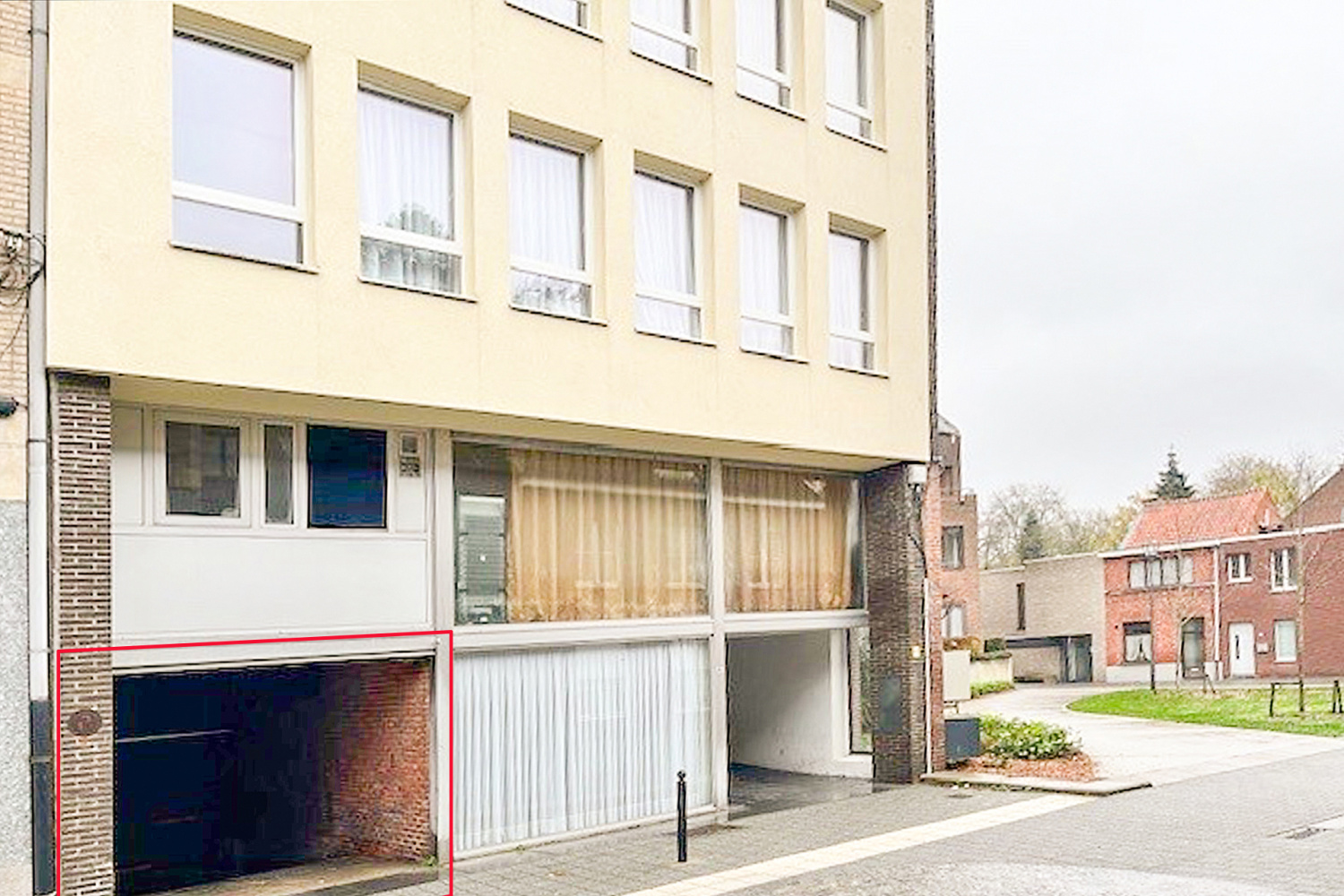 te koop garage parking turnhout driezenstraat 9