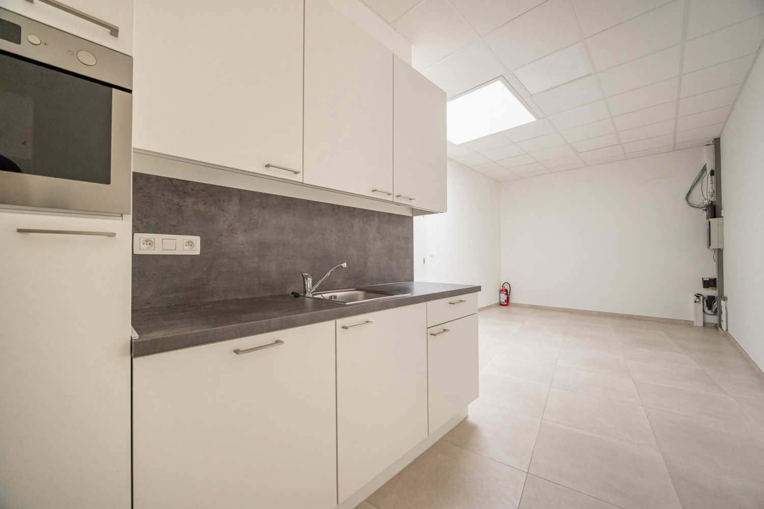 te koop kantoor hoogstraten vrijheid 52 7318808