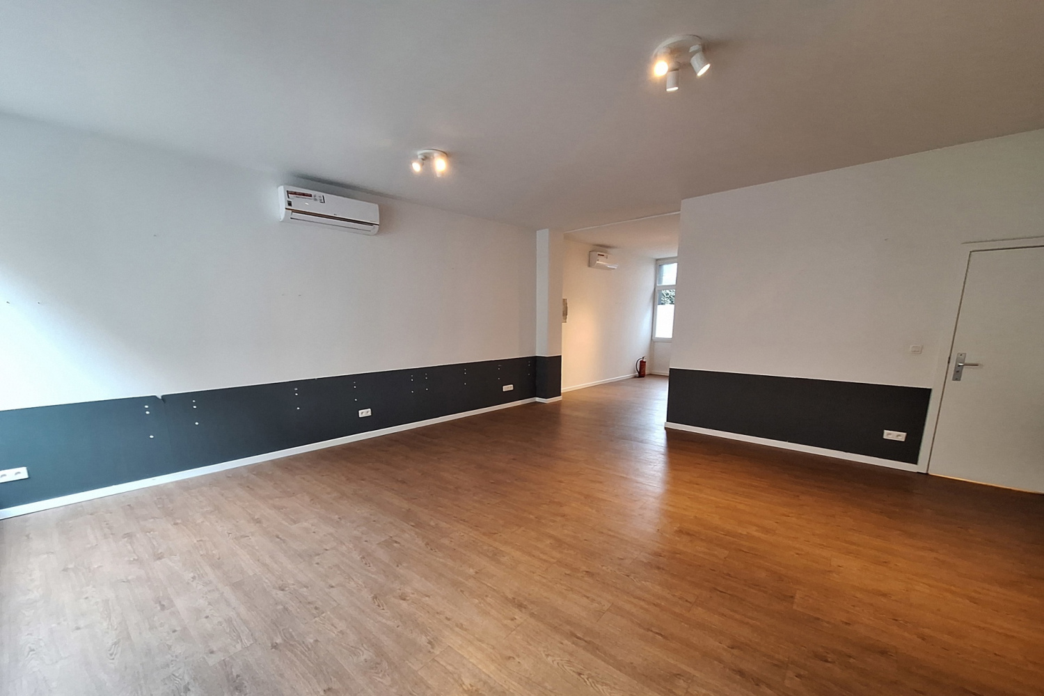 te huur commercieel turnhout herentalsstraat 22