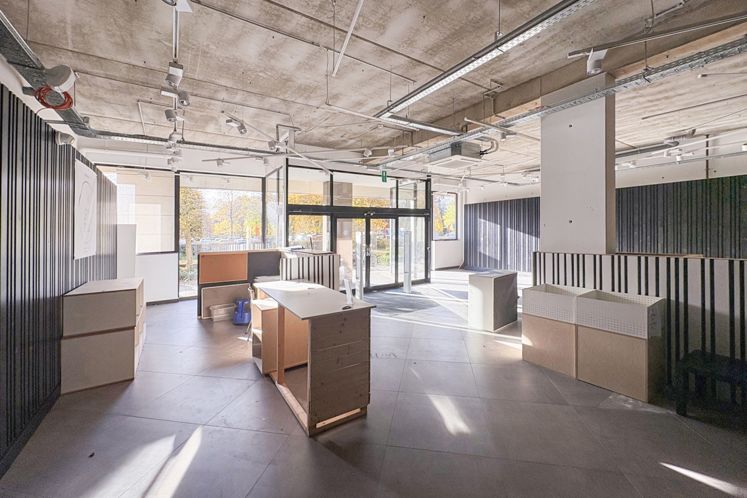 te koop commercieel turnhout papenbruggestraat 76