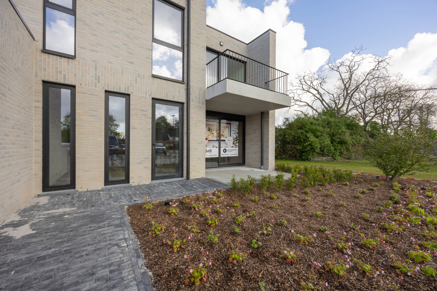 te koop commercieel ravels kerkstraat 31 d0 5 hr 7665250