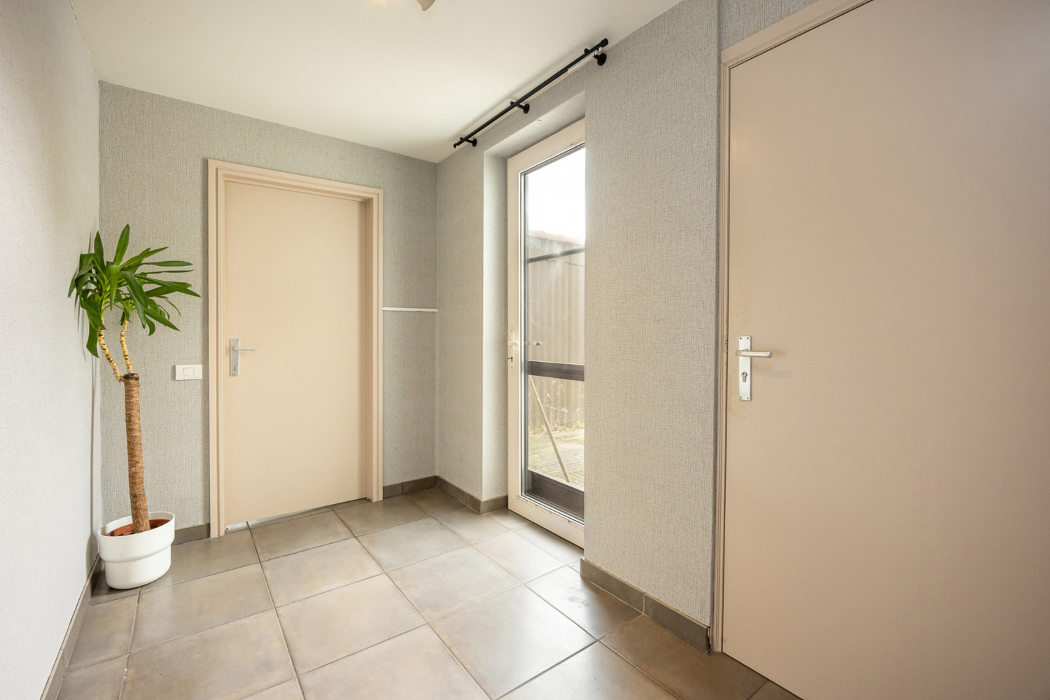 te koop commercieel turnhout lode peetersplantsoen 2