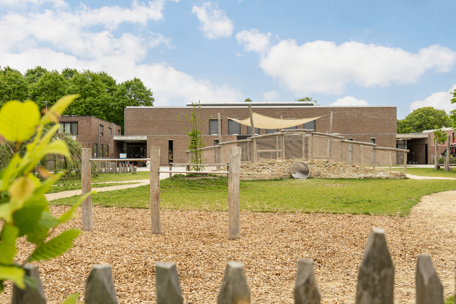 te koop commercieel turnhout lode peetersplantsoen 2
