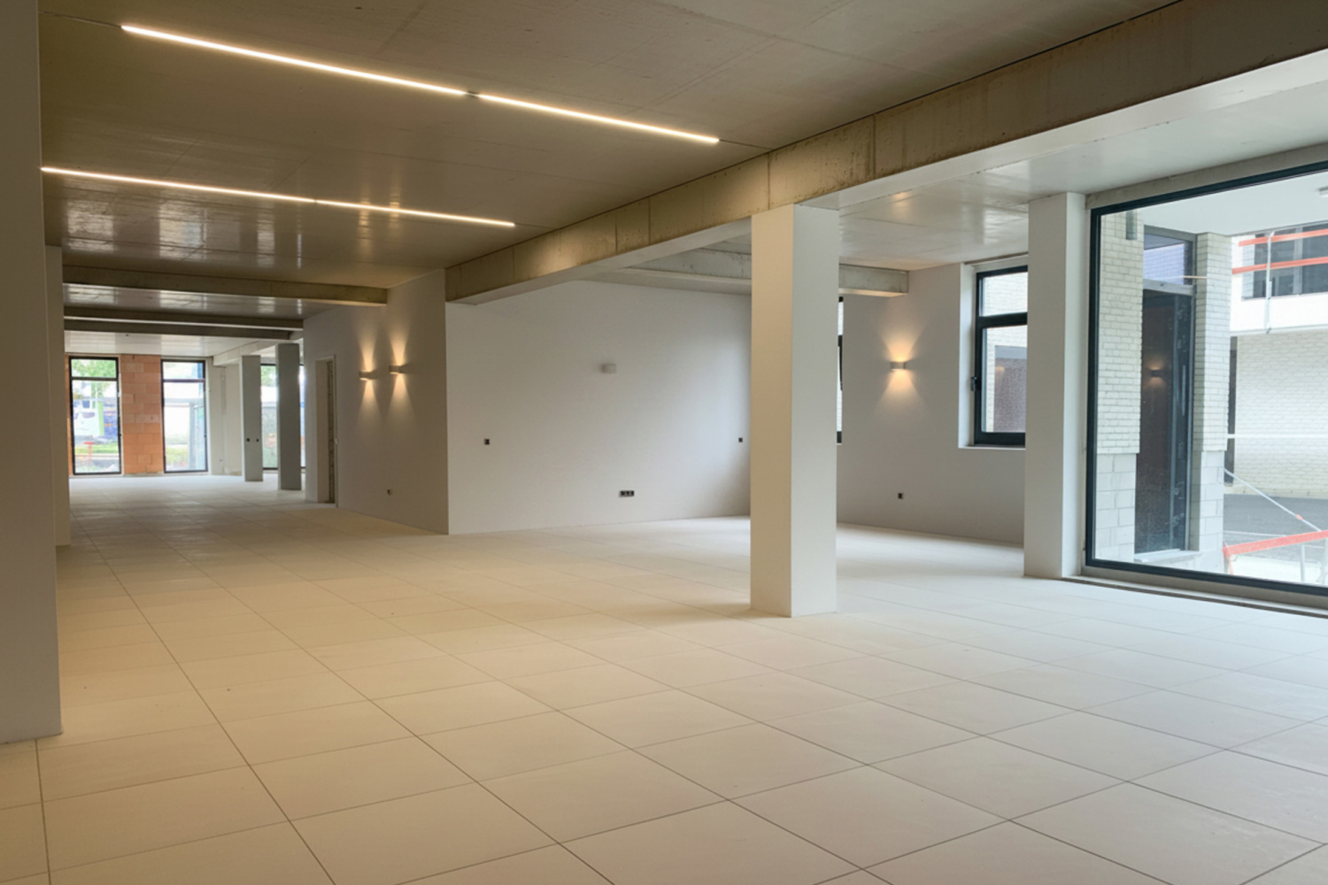 te huur commercieel arendonk vrijheid hr a - afbeelding 3